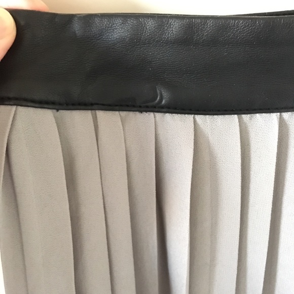 Modest Pleated Gray Skirt with Faux Leather Waist - Picture 2 of 2